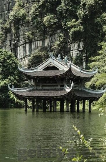 久久综合亚洲色一区二区三区-探索网络世界的多元文化，久久综合亚洲色一区二区三区的现象解析